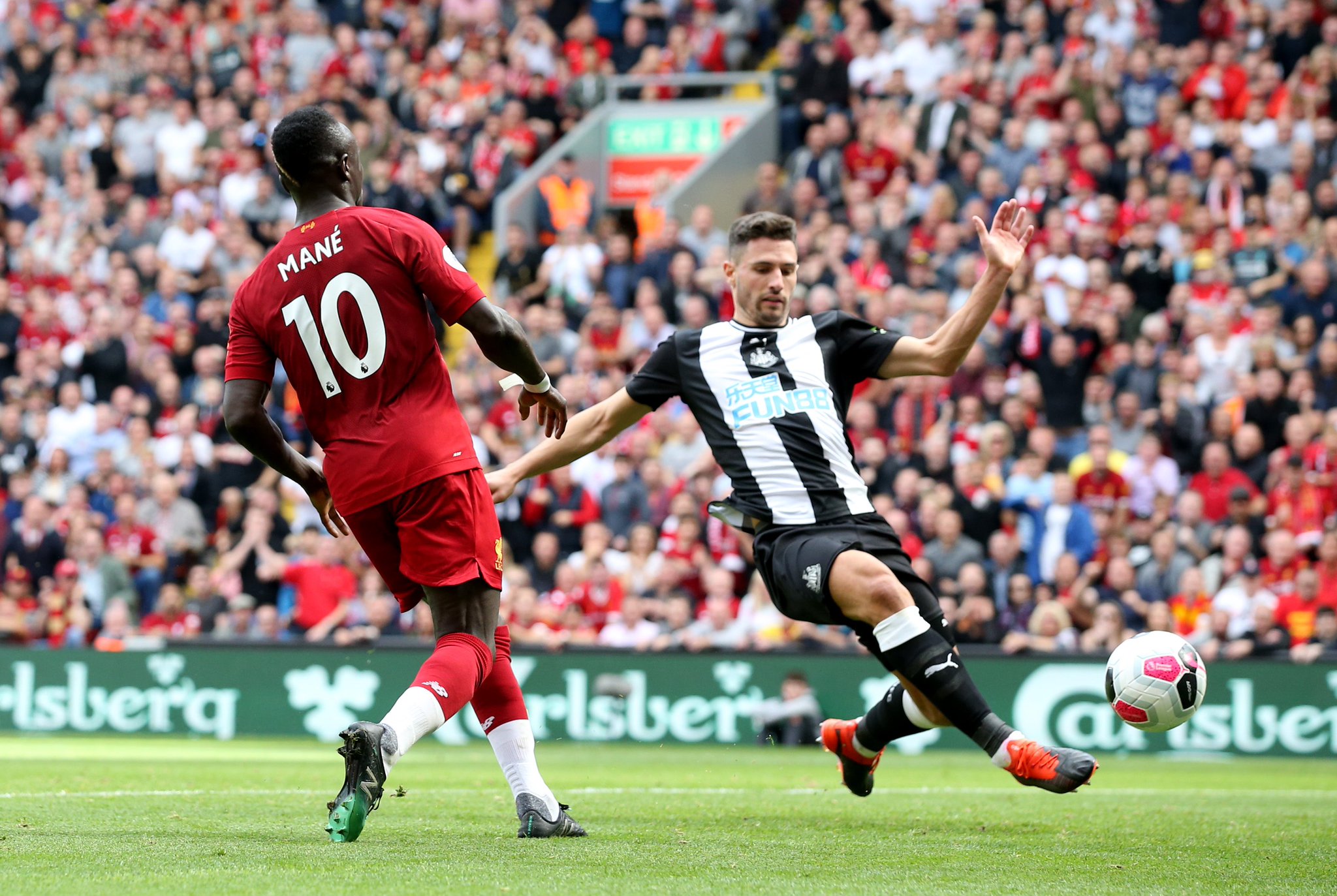 曼城邊鋒馬赫雷斯加盟吉達國民 轉會費高達3500萬歐元！.